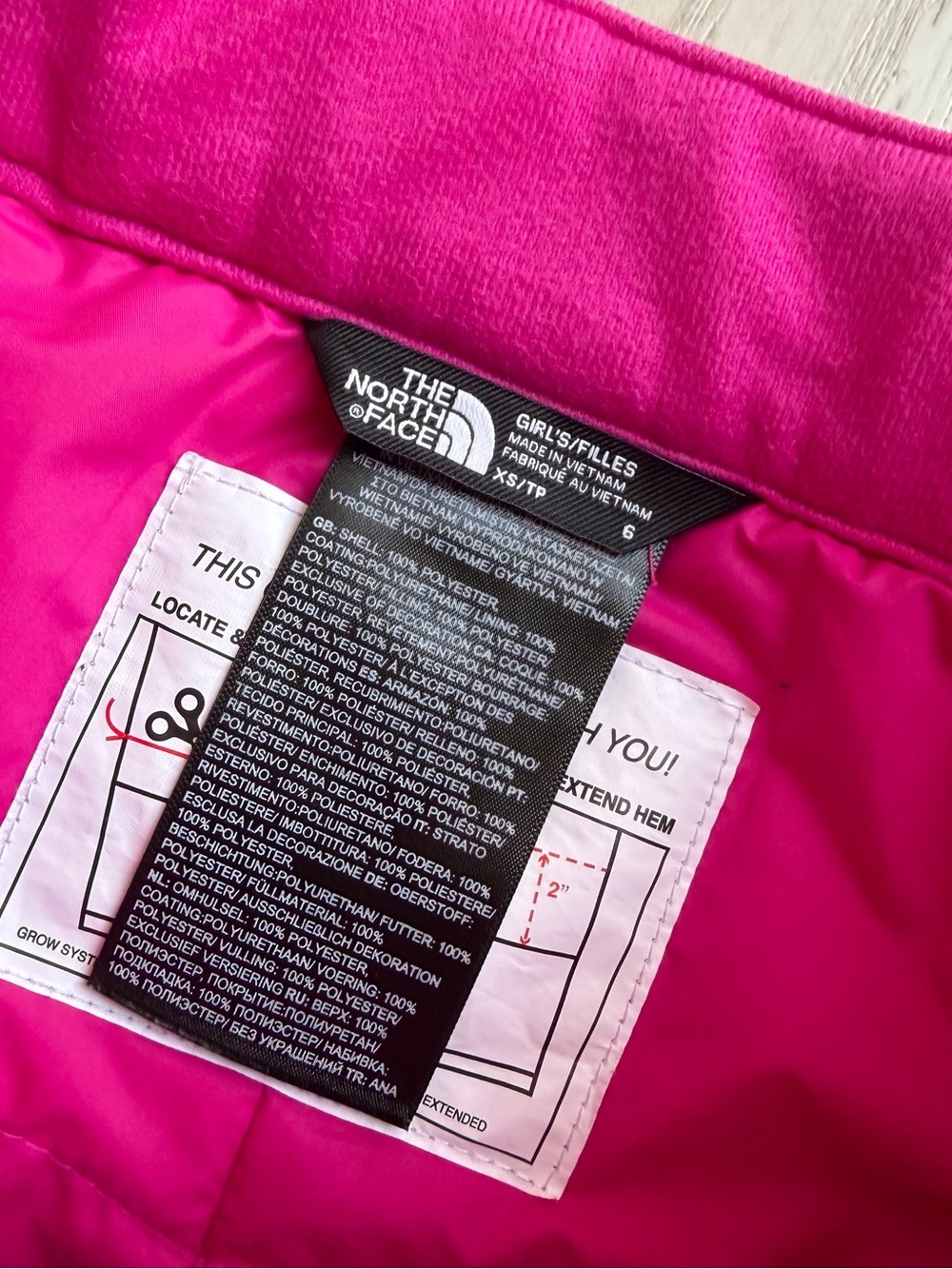 The North Face Girl's Freedom Insulated Snow Pants - Picture 3 of 10